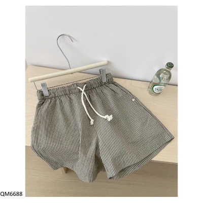 QM6688 QUẦN SHORT KẺ CHO NỮ