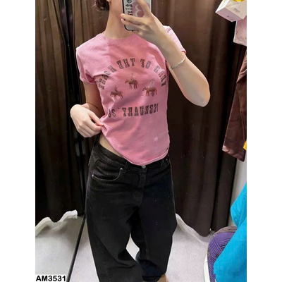 AM3531 ÁO PHÔNG CHỮ MOSEQUEEN