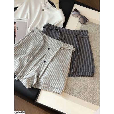 QM6810 QUẦN SHORT KẺ CHO NỮ ANNA