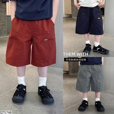 QT5748 QUẦN SHORT THÊU TÚI AOAOKIDS