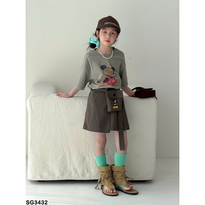 SG3432 SET ÁO THUN MIX CHÂN VÁY CÙNG TÚI ĐEO HÔNG MICKEY
