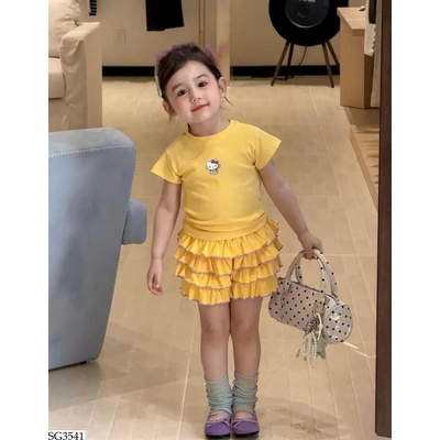 SG3541 SÉT VÁY VÀNG XINH YÊU