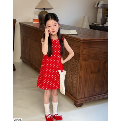 V0586 ĐẦM ĐỎ CHẤM BI SUÔNG AMBB