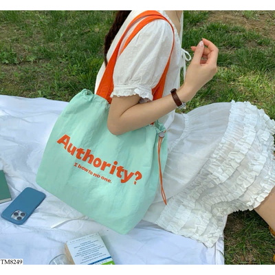 TM8249 TÚI TOTE DÂY RÚT