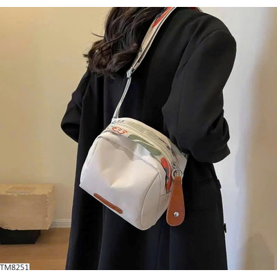 TM8251 TÚI ĐEO CHÉO NỮ