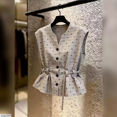 AM4300 ÁO VEST CHẤM BI CHO NỮ