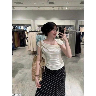 AM4368 ÁO THUN LỆCH VAI CÀI CÚC 3D W.G.W.E