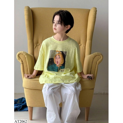 AT2062 ÁO THUN VÀNG MẶT NGƯỜI HANYA