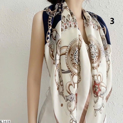 K1618 KHĂN LỤA SATIN HỌA TIẾT BẮT MẮT
