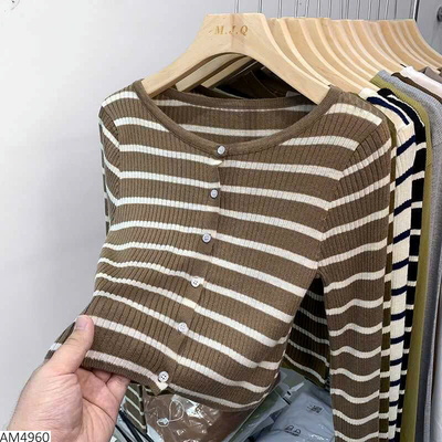 AM4960 ÁO CARDIGAN KẺ CHO NỮ