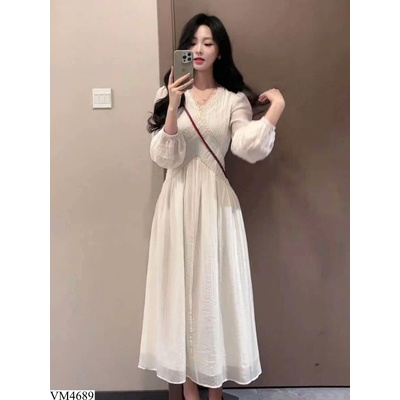 VM4689 VÁY TRẮNG TIỂU THƯ