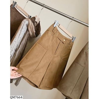 QM7664  QUẦN SHORT DA LỘN ANNA