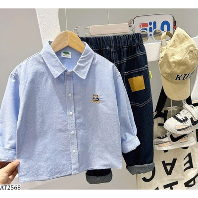 AT2568 ÁO SƠ MI CỔ BẺ THÊU GẤU BEAR KACADY