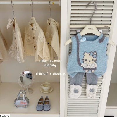 SG4372 SET ÁO KITTY PHỐI QUẦN CHO BG 