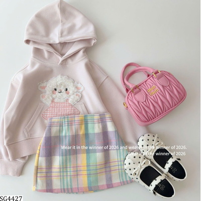 SG4427 SET ÁO HOODIE CỪU MIX CHÂN VÁY CARO CẦU VỒNG